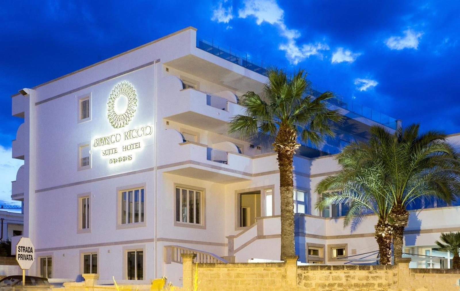 Bianco Riccio Suite Hotel 사벨레트리 외부 사진